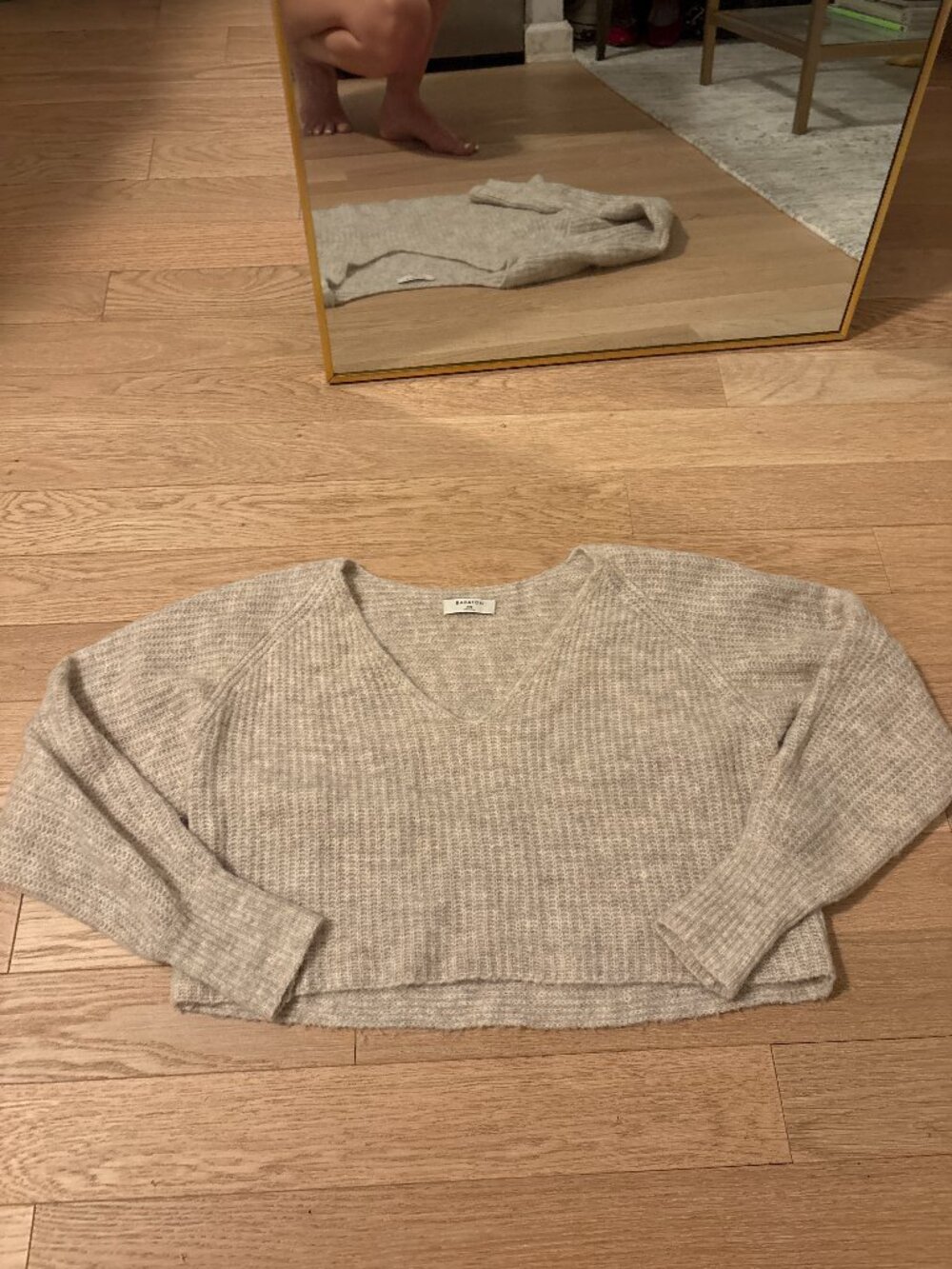 Aritzia Tessin Alpaca Sweater Cream Size XXS